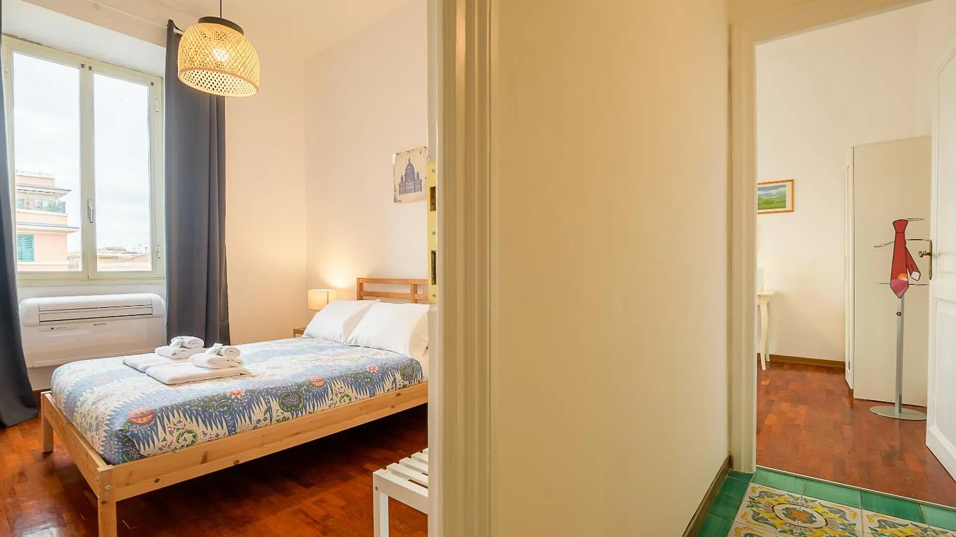 Candia Cento Apartment Vatican Museums Rom