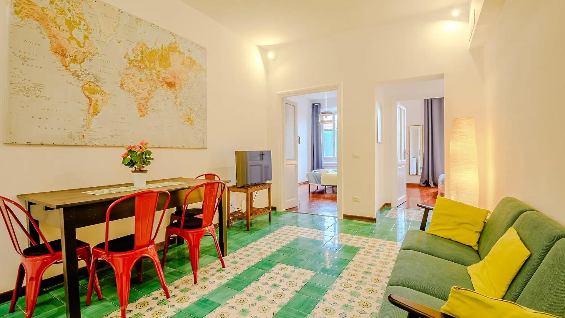 Candia Cento Apartment Vatican Museums Rom Italien